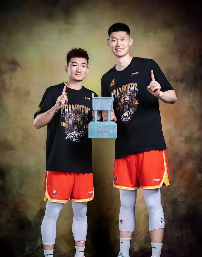 吉林队横扫深圳队，孙铭徽状态火热